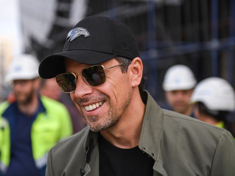 Александр Крылов посетил строительство «Арены Омск»