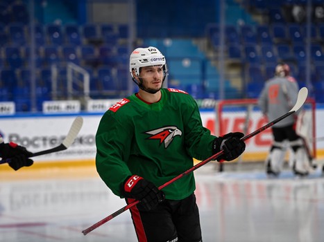 Тренировка «Авангарда» перед матчем в Нижнекамске