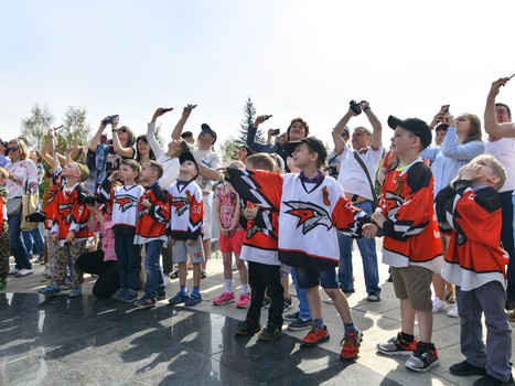 Юные «ястребы» почтили память воинов в День Победы
