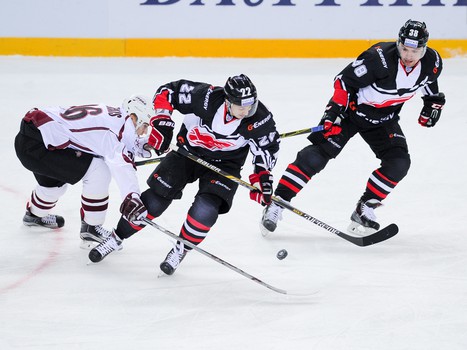 12.11.2015. "Авангард" - "Динамо" Р 2:3Б