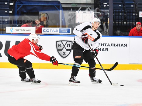 "Авангард" провел раскатку в Минске перед матчем с "Динамо" 