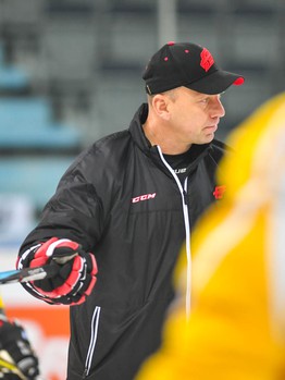 Раскатка "Авангарда" перед матчем с "Югрой"