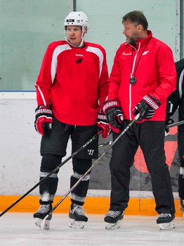 Открытая тренировка "Авангарда" для СМИ