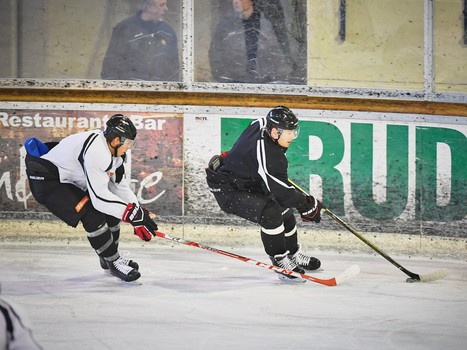 Раскатка "Авангарда" перед товарищеской игрой с "Витязем"