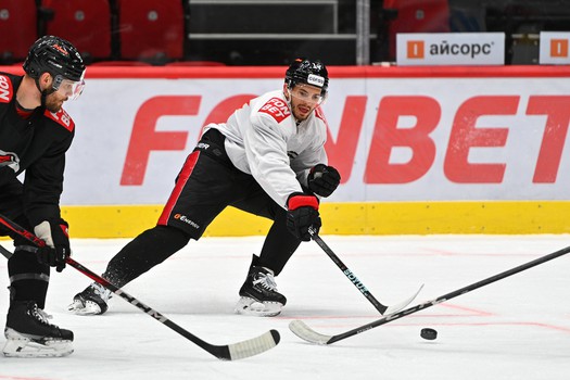 Тренировка «Авангарда» перед четвёртым матчем серии с «Металлургом»