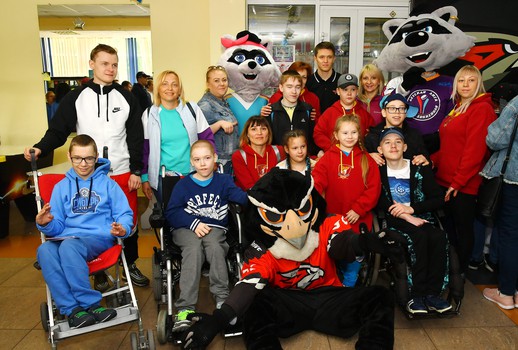 Турнир по следж-хоккею в Омске, день 2