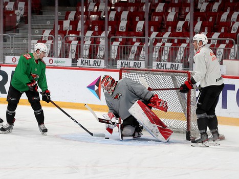 Раскатка «Авангарда» перед выездным матчем с «Трактором»