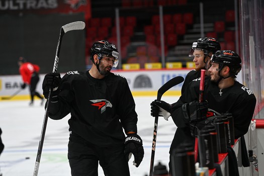 Тренировка «Авангарда» перед матчем с московским «Динамо»