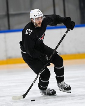 Тренировка «Авангарда» в Хоккейной Академии