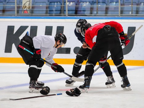 Раскатка «Авангарда» перед матчем с «Салаватом Юлаевым»