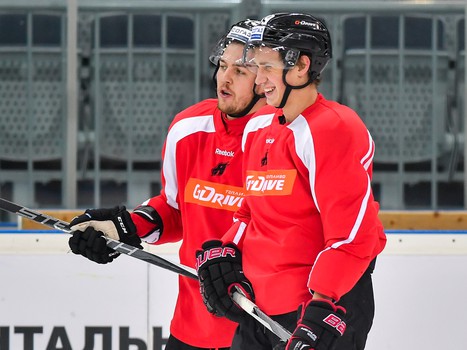 Открытая тренировка "Авангарда" для СМИ