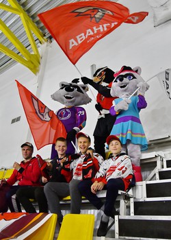 Турнир по следж-хоккею в Омске, день 1