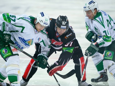 30.10.2013 "АВангард" - "Салават Юлаев"