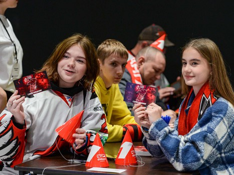 «Авангард» - «Трактор» 1:4. Вокруг матча