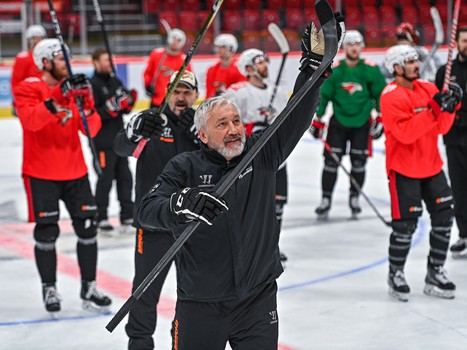 Открытая тренировка «Авангарда» перед финалом Востока