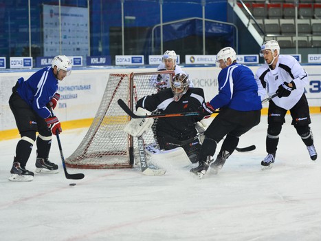 Тренировка "Авангарда" в Ханты-Мансийске