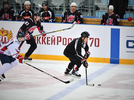 "Офисные Ястребы" - Правительство Омской области 9:2