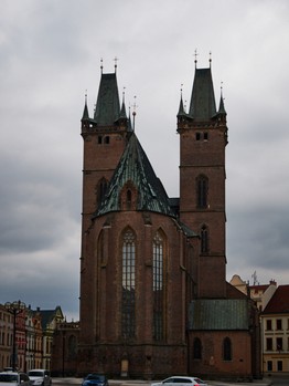 Переезд в Градец Кралове