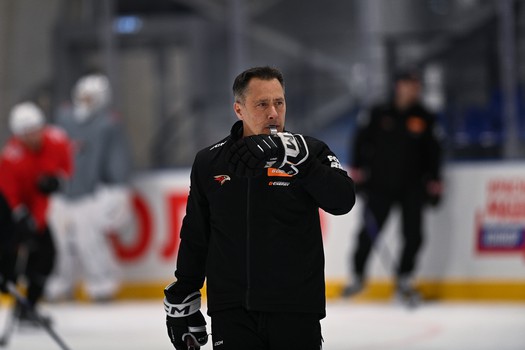 Тренировка «Авангарда» перед матчем в Новосибирске