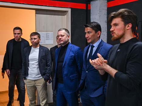 Андрей Аршавин побывал в Академии «Авангарда»