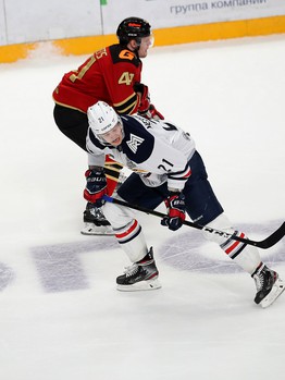 18.03.2021. 1/2 финала, 1 матч. «Авангард» - «Металлург» Мг 2:5