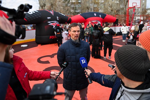 Открытие хоккейной коробки имени Максима Сушинского