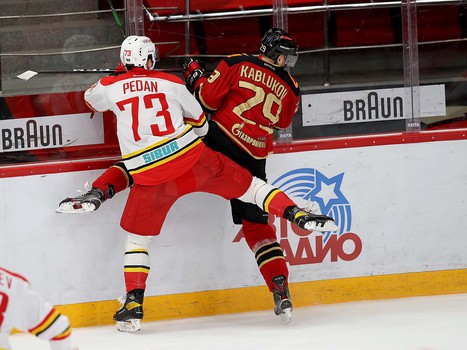 30.12.2020. «Авангард» - «Куньлунь Ред Стар» 3:4 Б