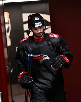 Раскатка «Авангарда» перед пятым матчем серии с «Сибирью»