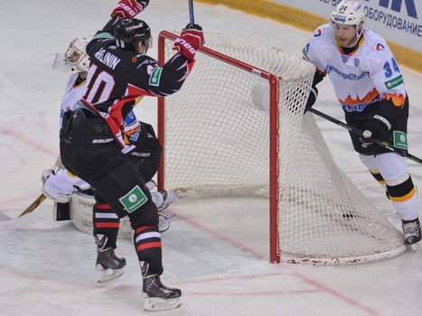 01.02.2015 "Авангард" - "Северсталь" 2:3 ОТ