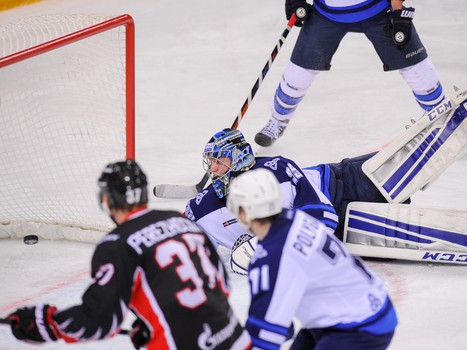 22.02.2016. "Авангард" - "Нефтехимик" 2:1