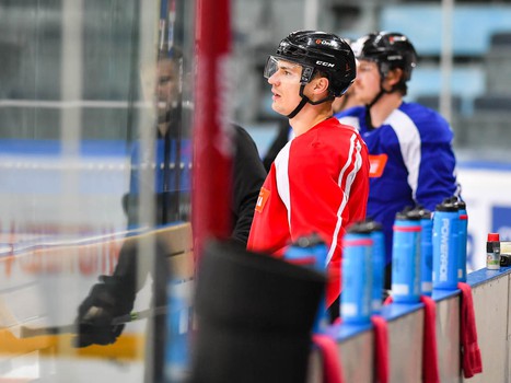 Открытая тренировка "Авангарда" для СМИ