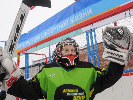 Мастер-класс "Омских Ястребов" для кадетской команды