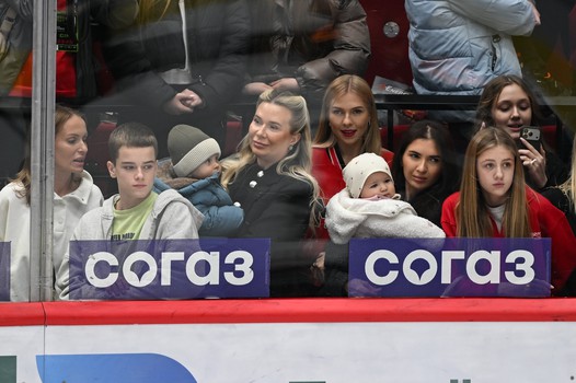 «Авангард» - «Трактор» 2:1 Б. Вокруг матча