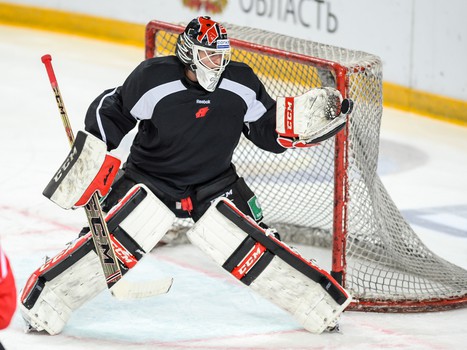 Открытая тренировка "Авангарда" для СМИ перед стартом серии с "Ак Барсом"