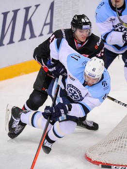 Наша атмосфера. Как поддерживали "Авангард" в сибирском дерби