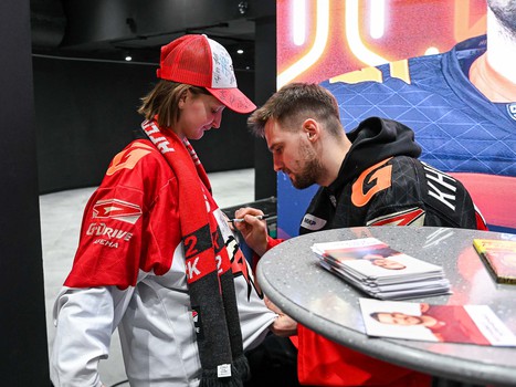 «Авангард» - «Сибирь» 7:2. Вокруг матча