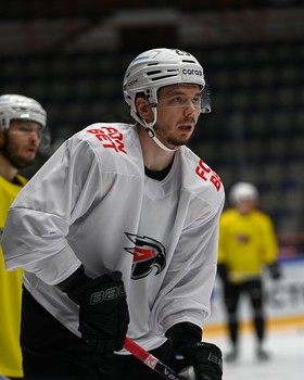 Тренировка «Авангарда» перед матчем в Хабаровске