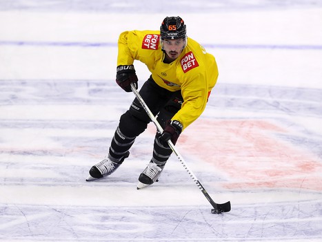 Тренировка «Авангарда» перед стартом турнира в Санкт-Петербурге