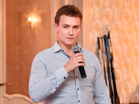 Благотворительный вечер для воспитанников хоккейной школы "Авангард"