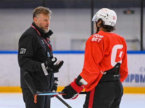 Тренировка «Авангарда» в Омске