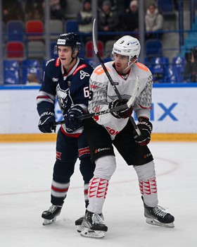 25.11.2025. «Нефтехимик» - «Авангард» 6:5