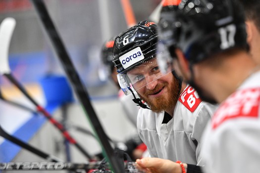 Двусторонний матч «Авангарда»