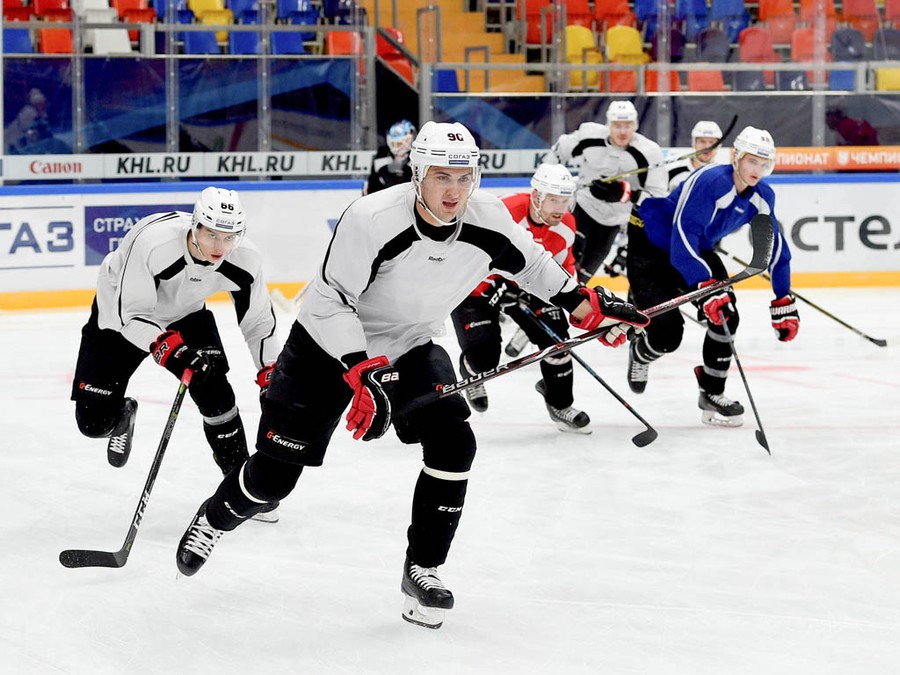 Раскатка "Авангарда" перед выездным матчем с "Динамо" Мск