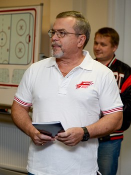 Общее фото "Авангарда" перед стартом сезона 2015-2016