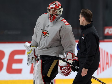 Тренировка «Авангарда» перед матчем с «Салаватом Юлаевым»