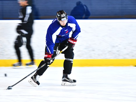 Раскатка "Авангарда" в Хомутове перед матчем с "Автомобилистом"