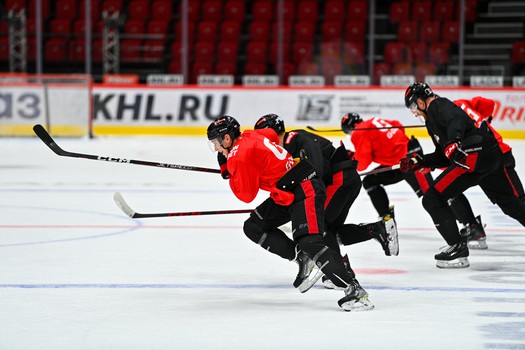 Тренировка «Авангарда» перед матчем с «Витязем»