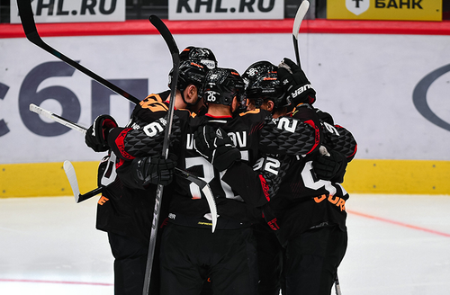 Полный вперёд. «Авангард» побеждает «Амур»