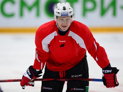 "Авангард" готовится к матчу с "Сибирью"