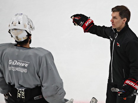 Открытая тренировка «Авангарда» для прессы и болельщиков